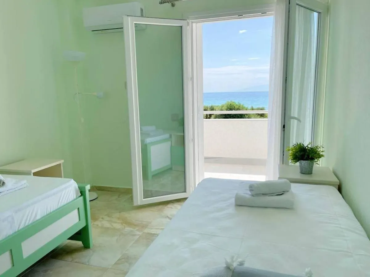 Magic Fourka Apartment